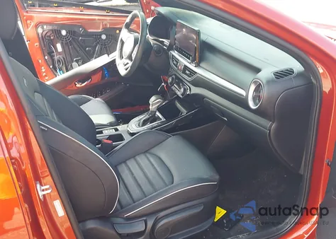 2024 Kia Forte Gt-Line z USA, uszkodzony, nr VIN 3KPF54AD3RE735080